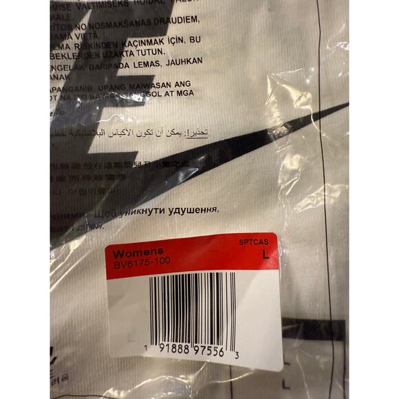 NEW Nike Essential Crop T-Shirt Women’s White Black Size Large BV6175-100 - Picture 7 of 7